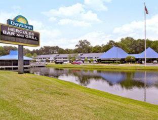 Days Inn By Wyndham Savannah Airport Pokoj fotografie