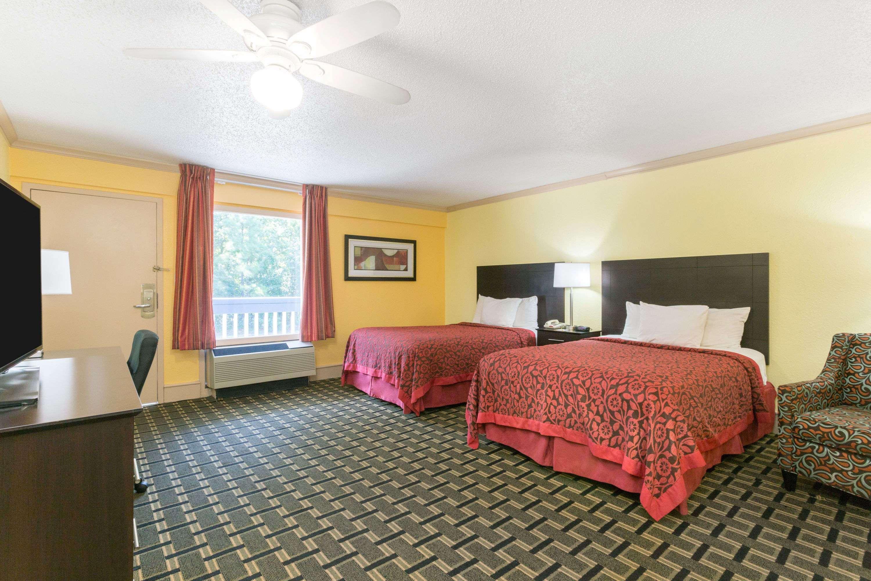 Days Inn By Wyndham Savannah Airport Exteriér fotografie